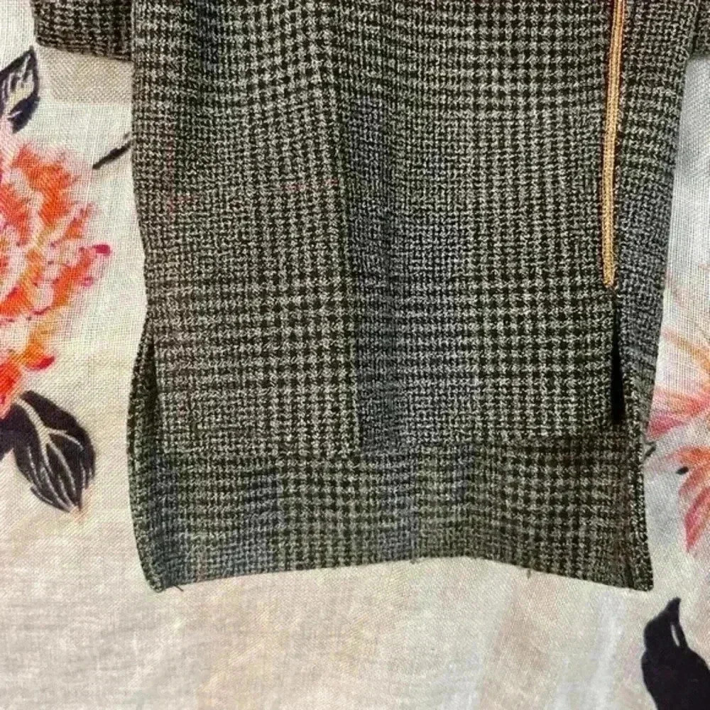 Lisette L Gray/Blk Pull On Ankle Pant‎ w/metallic trim Women's Size 10 - Picture 8 of 8